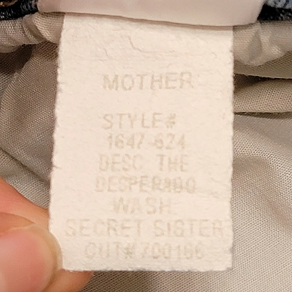 MOTHER The Desperado High Rise Flare Jeans in Secret Sister 27 - Picture 14 of 15